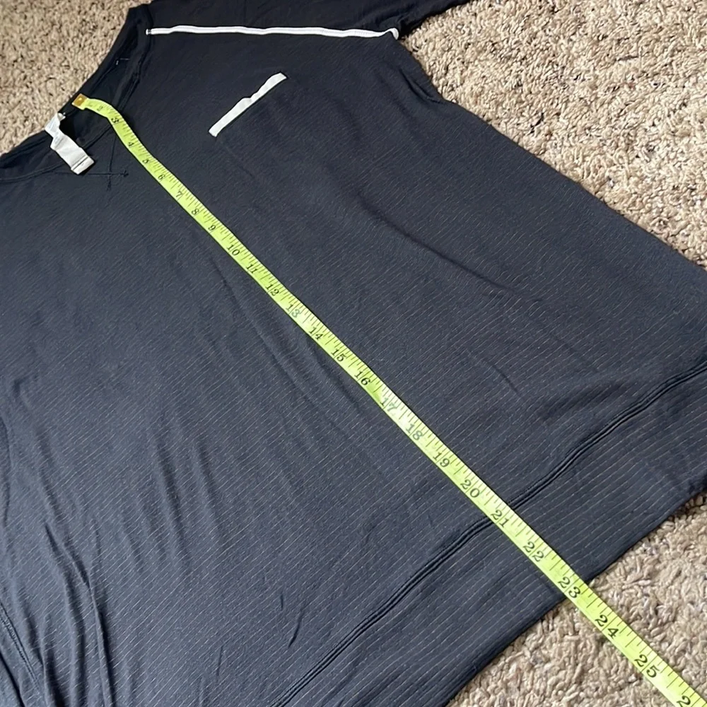 Lululemon Long Sleeve Tee Raflective Size 8